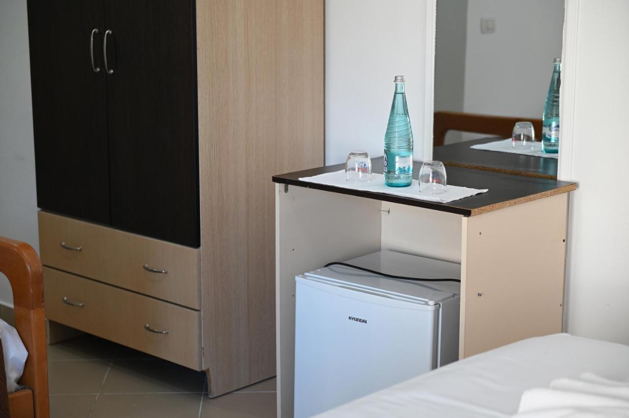 Kryemëdhej Vila Oxinn מראה חיצוני תמונה
