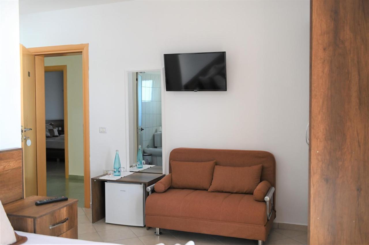 Kryemëdhej Vila Oxinn מראה חיצוני תמונה