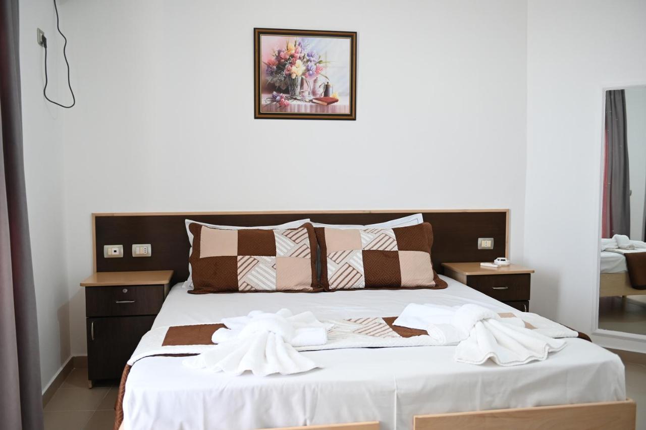Kryemëdhej Vila Oxinn מראה חיצוני תמונה