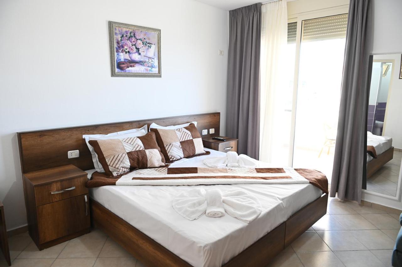 Kryemëdhej Vila Oxinn מראה חיצוני תמונה